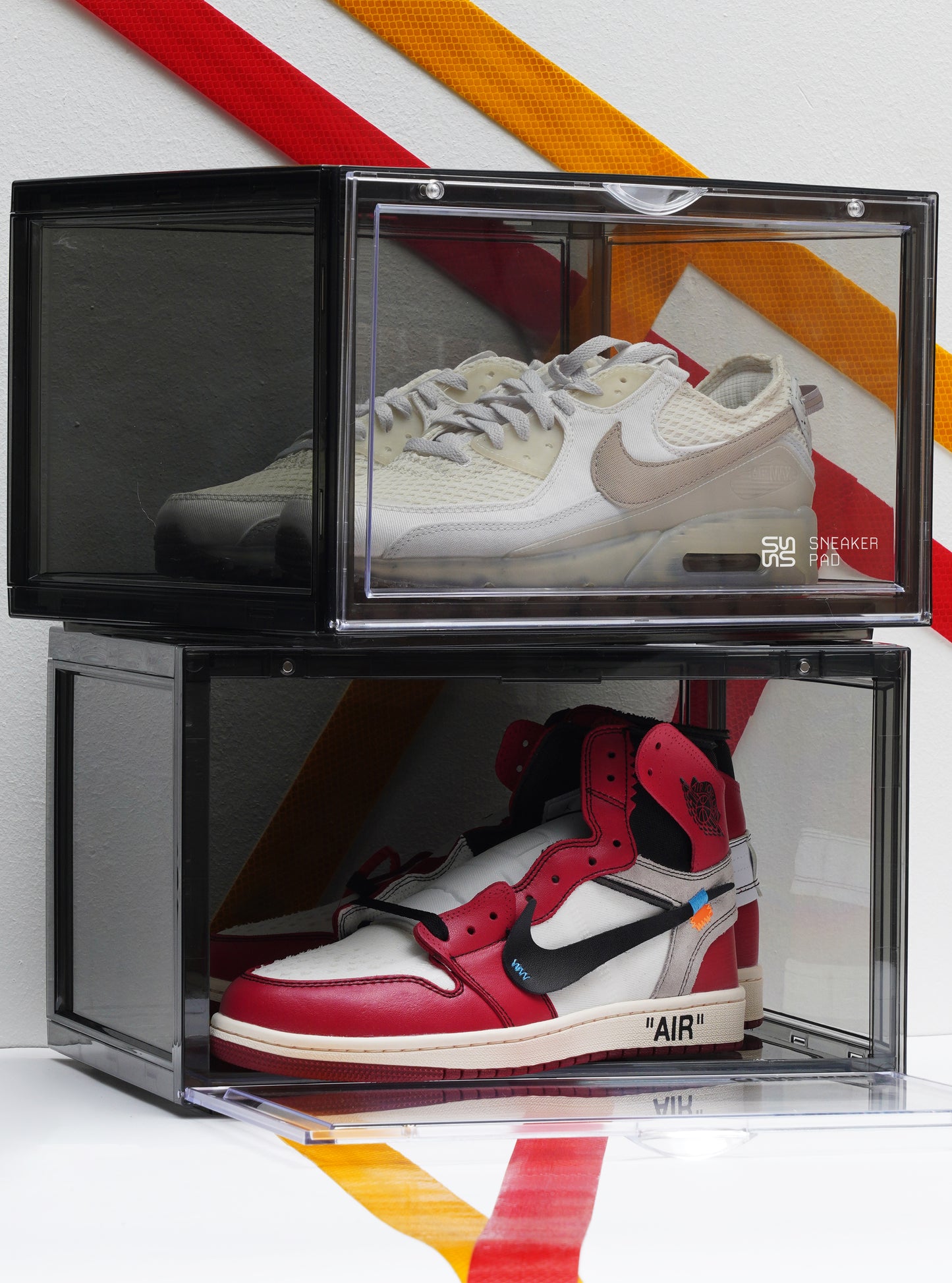 Sneaker Crate : Smoke